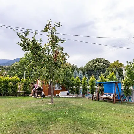 Fascinating House With Treehouse In The Garden Near Kartepe Ski Center Villa